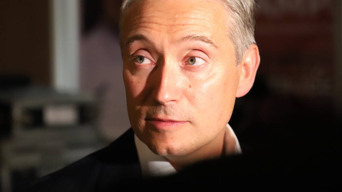 Champagne s’attend à de la transparence des OSBL subventionnés