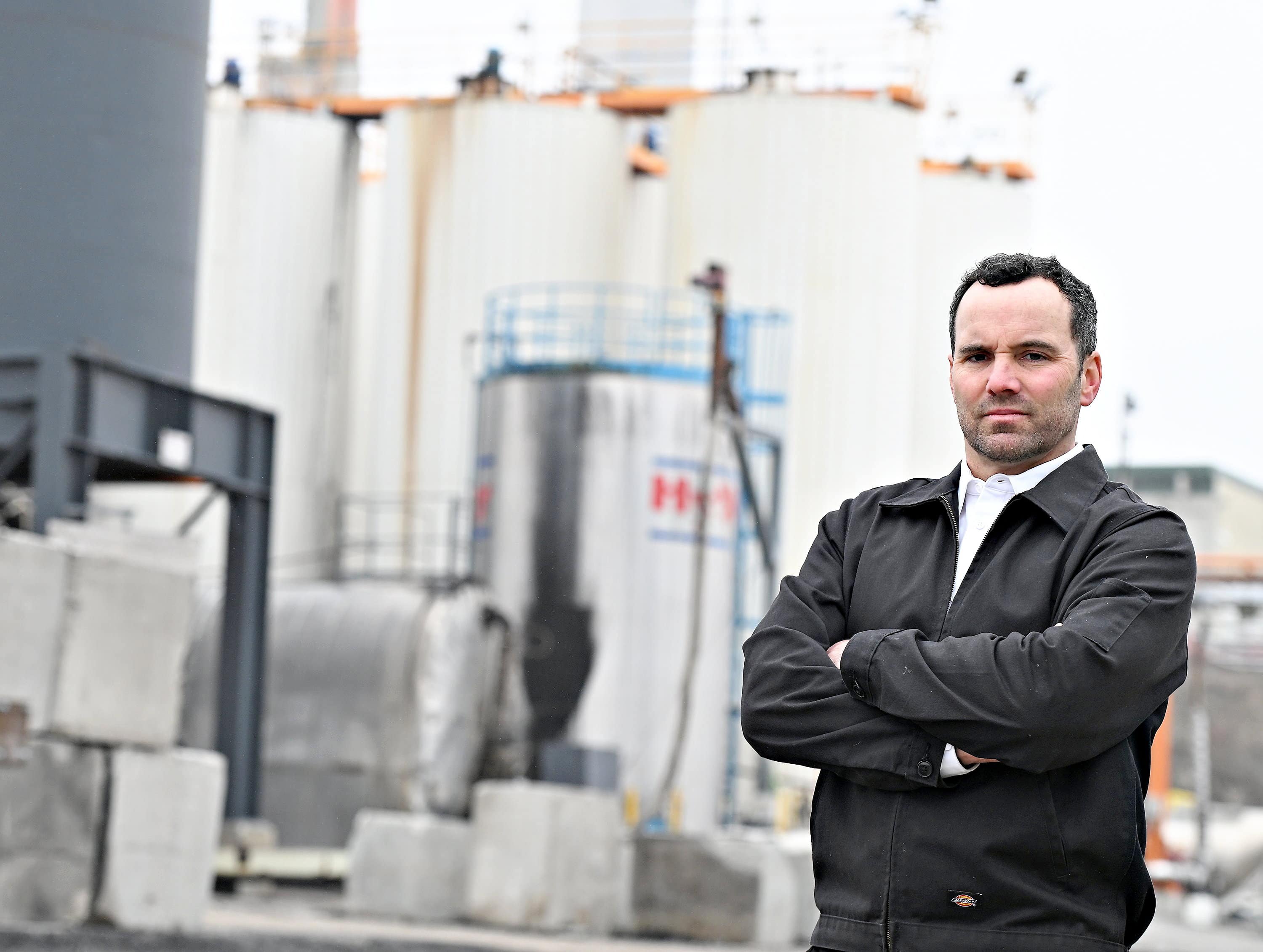 Guerre en Iran: ça coûtera plus cher de boucher les nids-de-poule au Québec