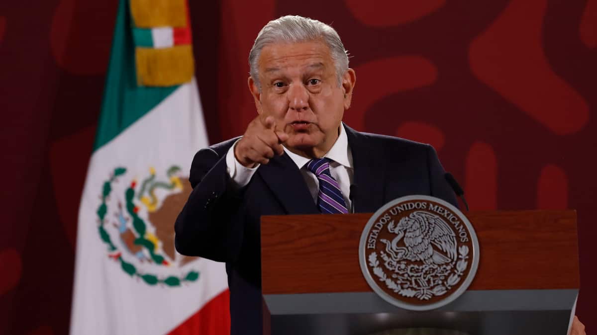 Sei corpi mutilati nell’auto della “droga” in vista del presidente messicano Sei corpi mutilati nell’auto della “droga” in vista del presidente messicano