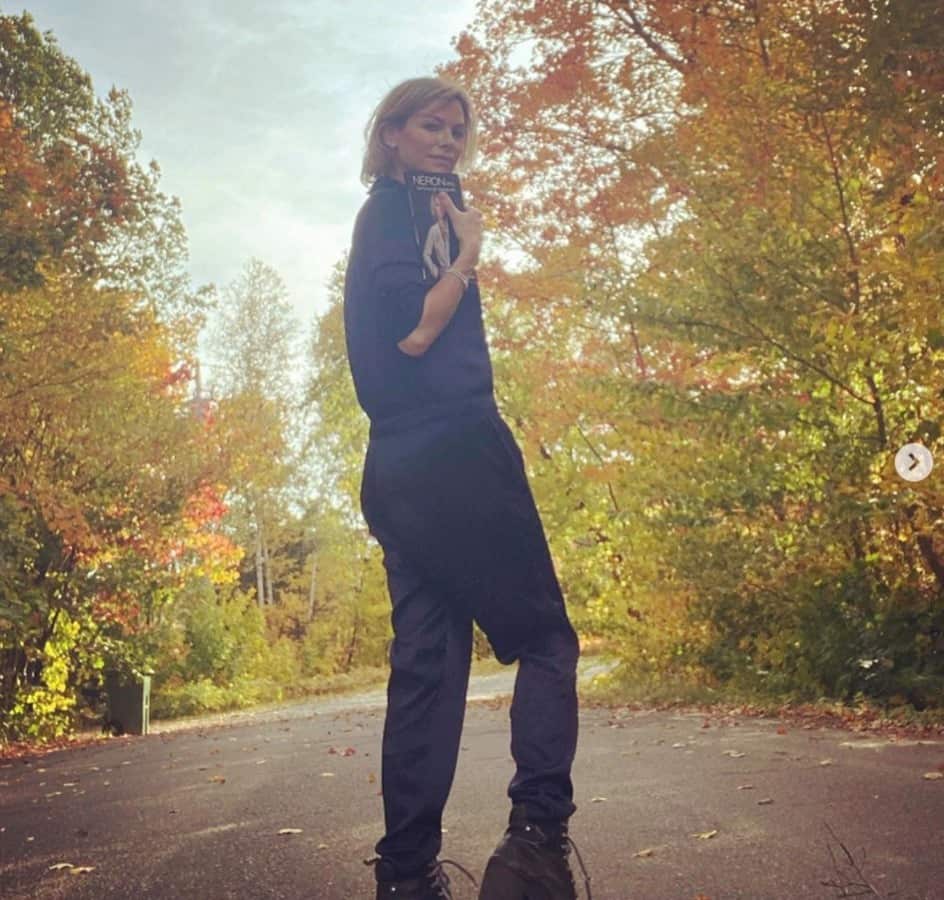 Elle dévoile l'audacieuse couverture de son livre