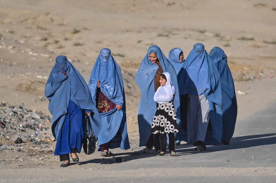 Image principale de l'article Retour du voile intégral pour les femmes afghanes