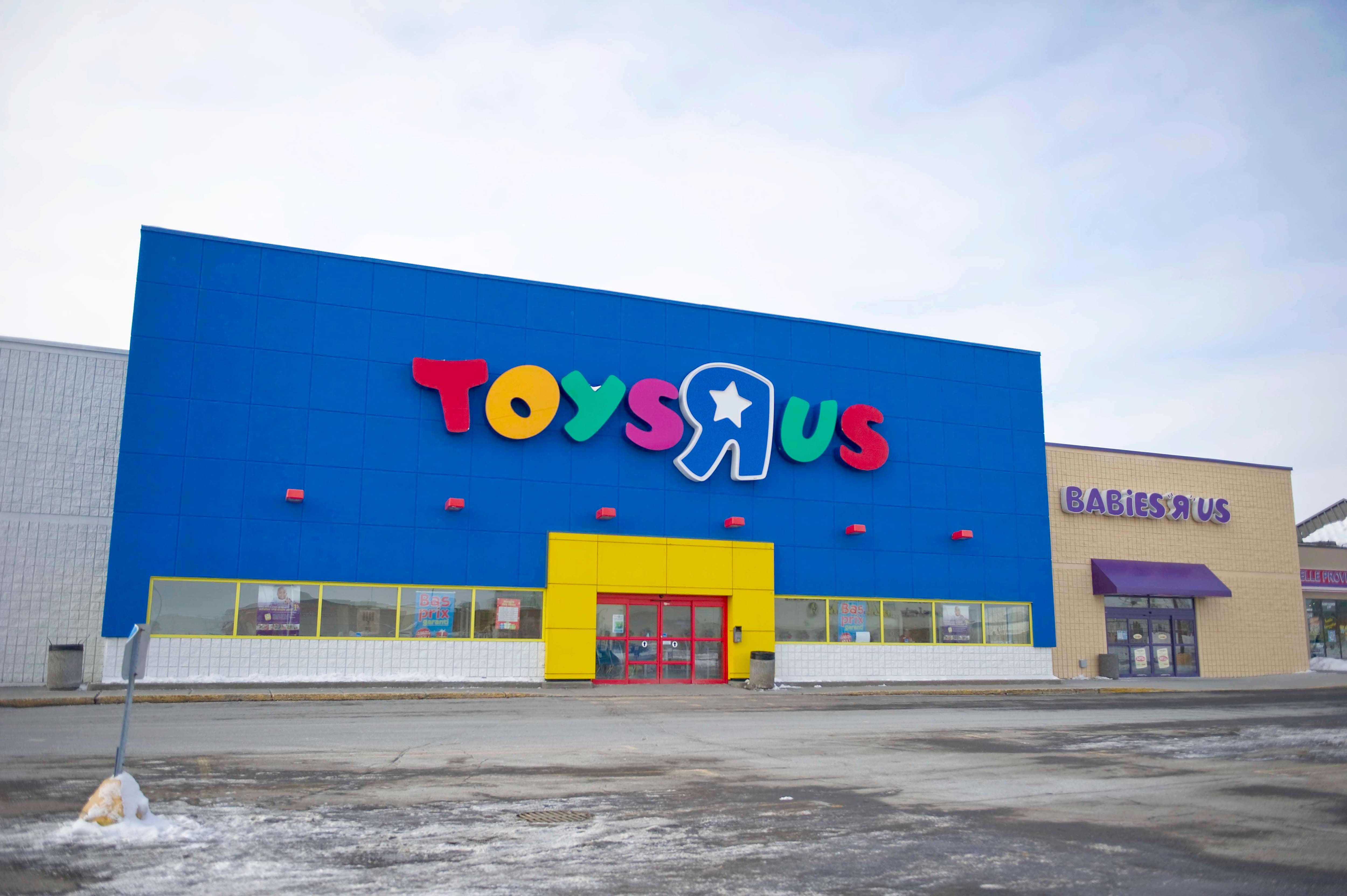 Des fournisseurs qu&eacute;b&eacute;cois perdent des millions dans la chute de Toys R Us
