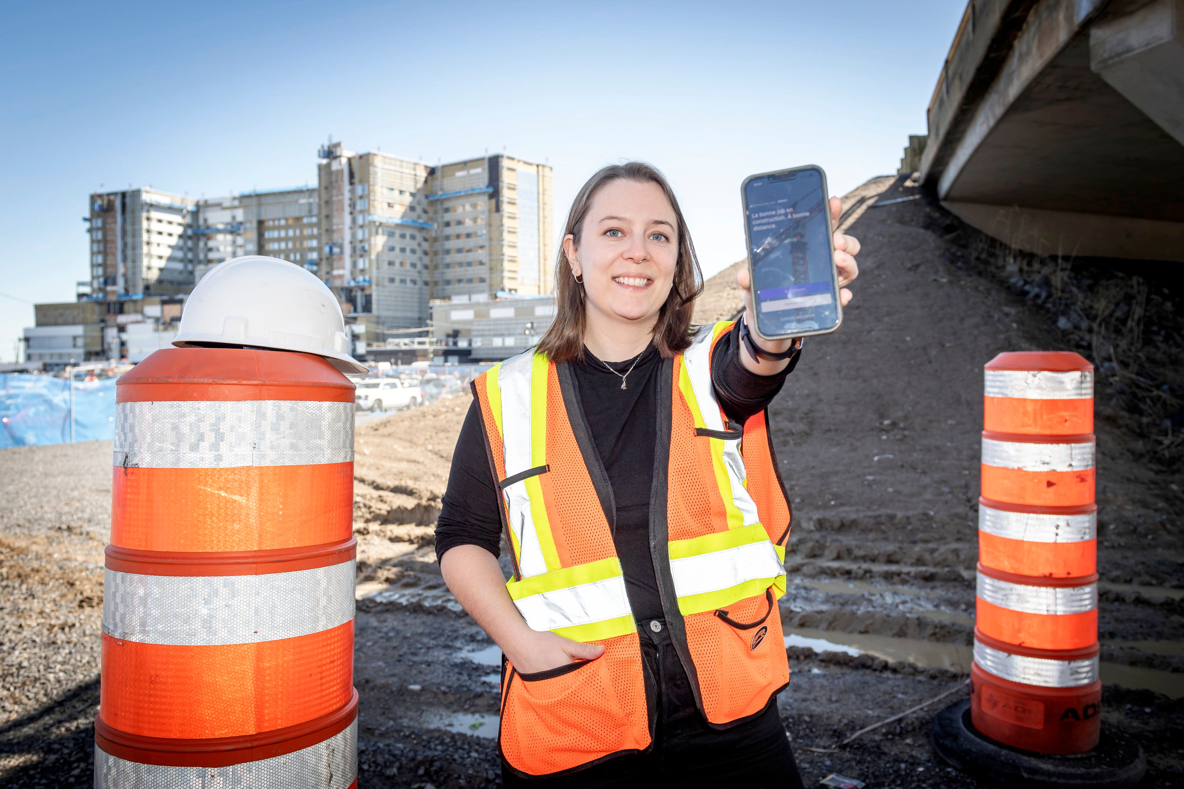 «Ça vient d’une dépendance à Centris»: elle crée une appli pour les travailleurs de la construction