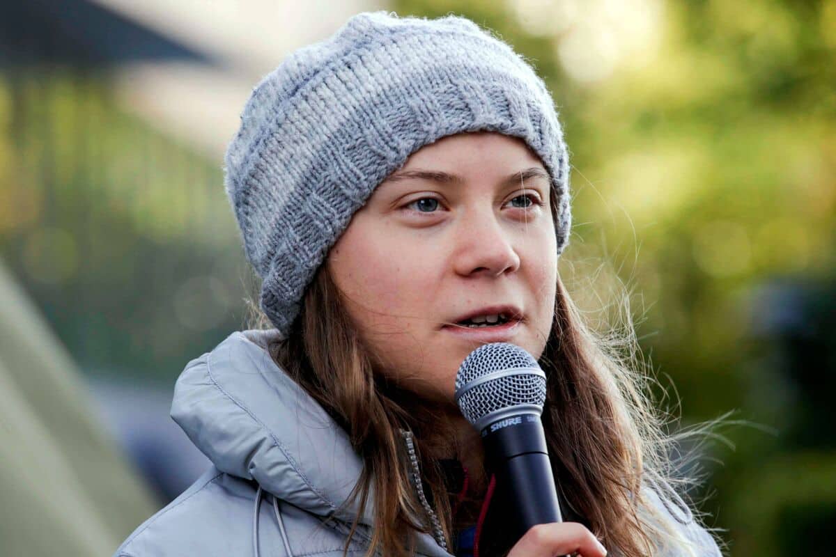 Greta Thunberg kjemper mot ulovlige vindturbiner i Norge