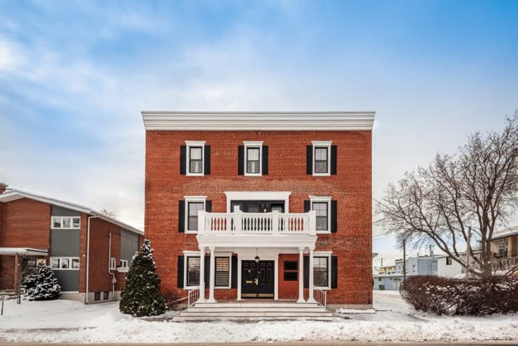 Une propriété centenaire absolument unique à 975k$