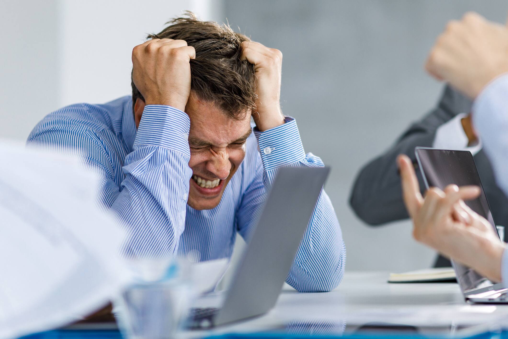 Conflits au travail: est-ce toujours la faute du patron? | JDQ