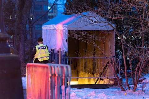 Detonation in the Upper Town of Quebec: a person arrested for the start of a fire in the Youville parking lot