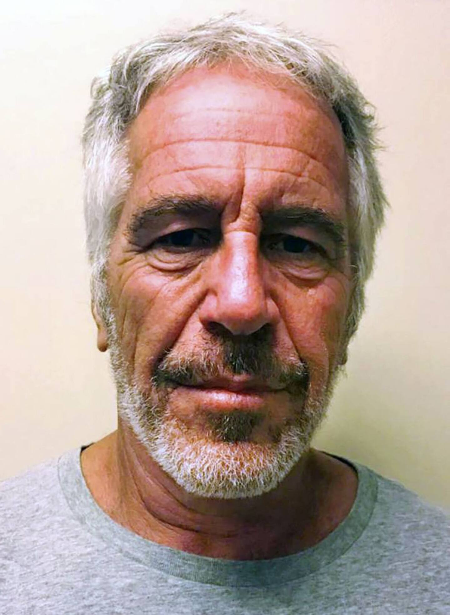 Affaire Epstein : abandon des poursuites contre les gardiens de prison du financier mort en 2019 Affaire Epstein : abandon des poursuites contre les gardiens de prison du financier mort en 2019