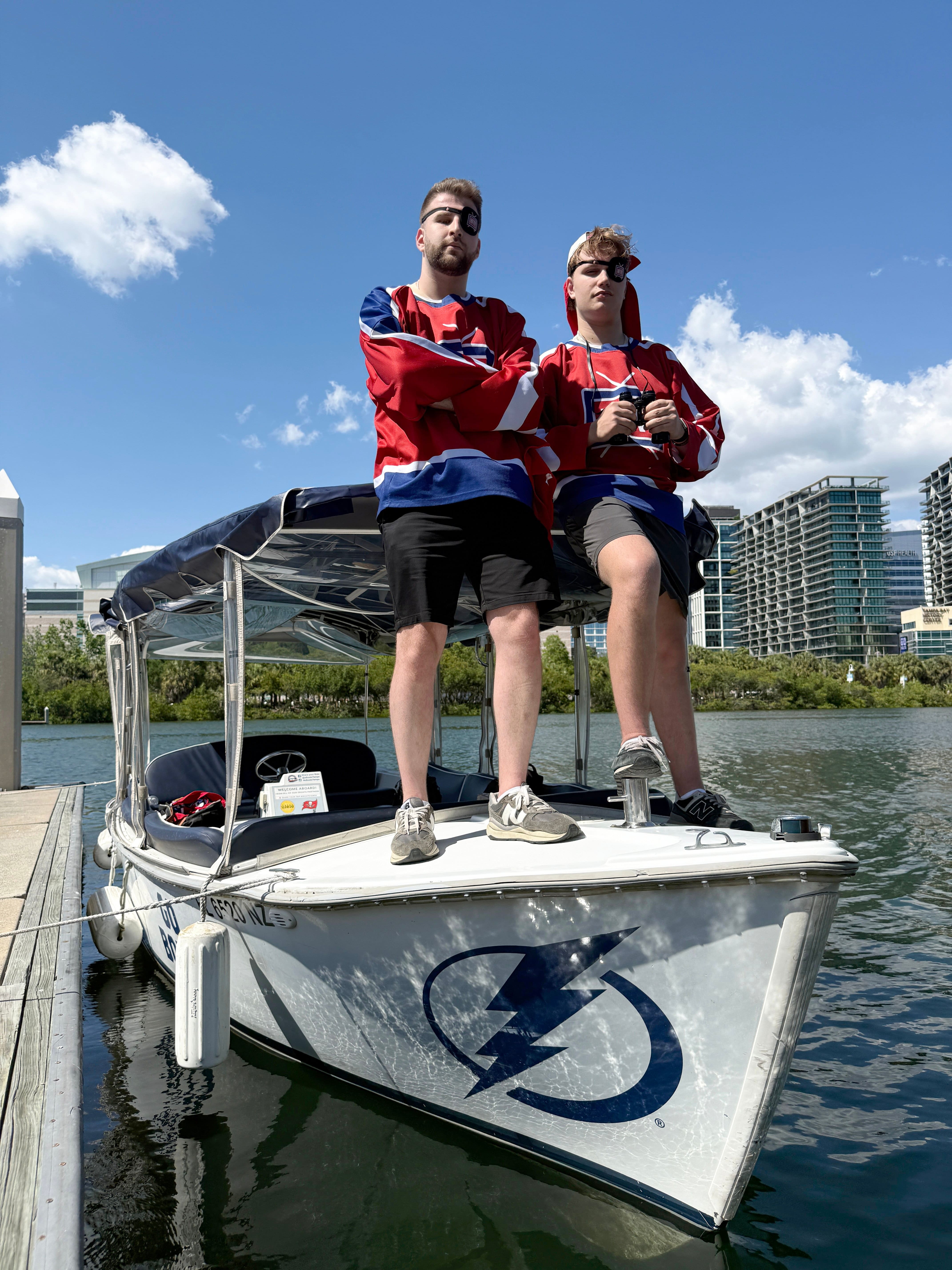 Ils veulent distribuer 5000 serviettes aux partisans qui ont des billets pour le premier match de la série.