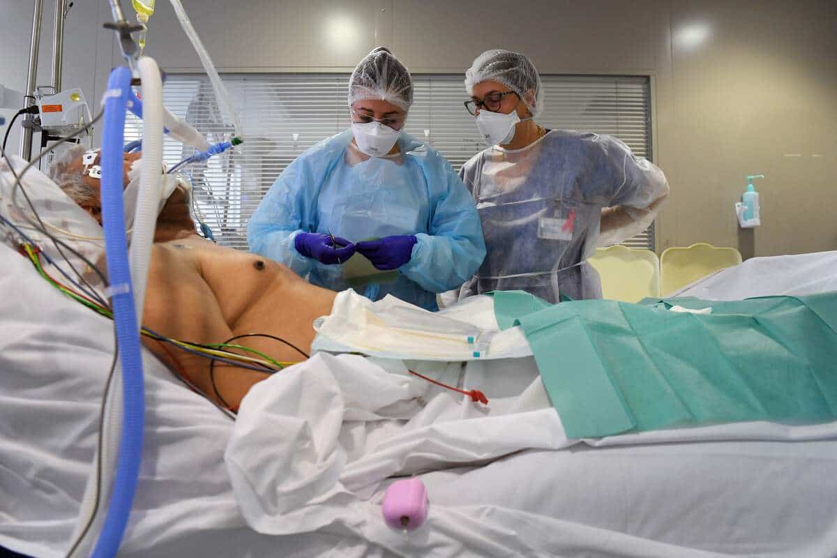 Salaire médecin famille québec image