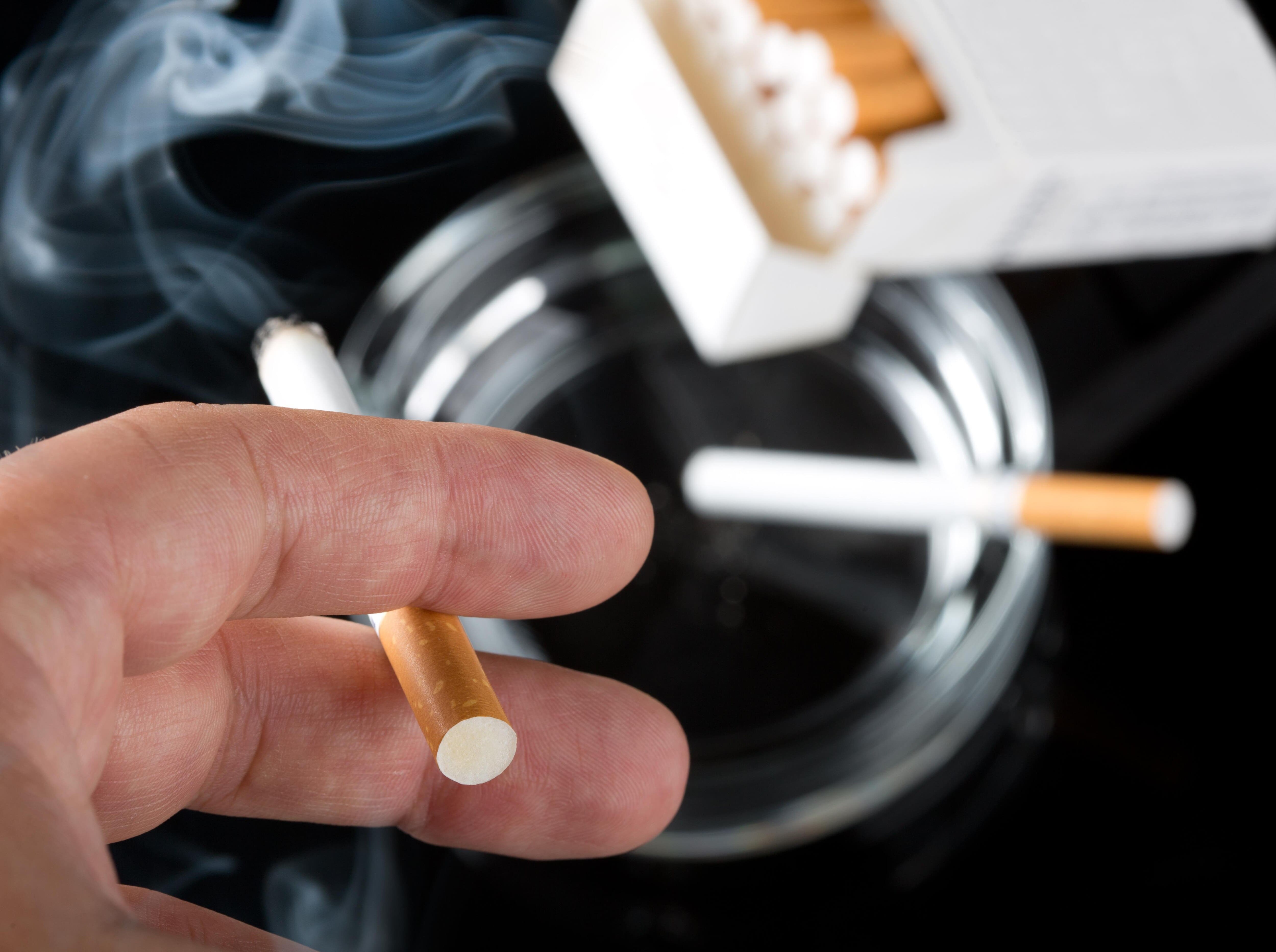 Soon a smoking ban on terraces and beaches in Spain?