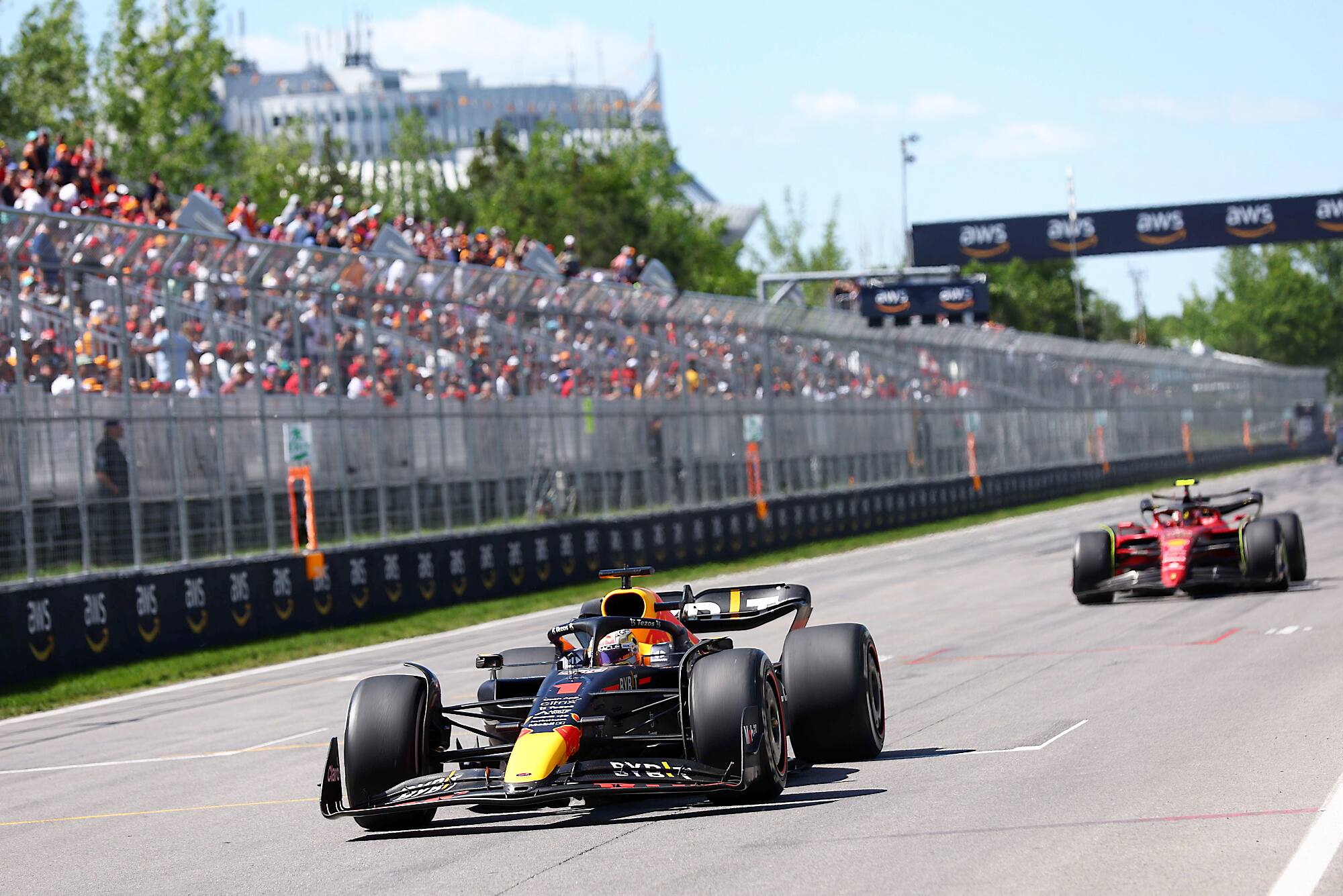 Verstappen r&eacute;siste &agrave; Sainz