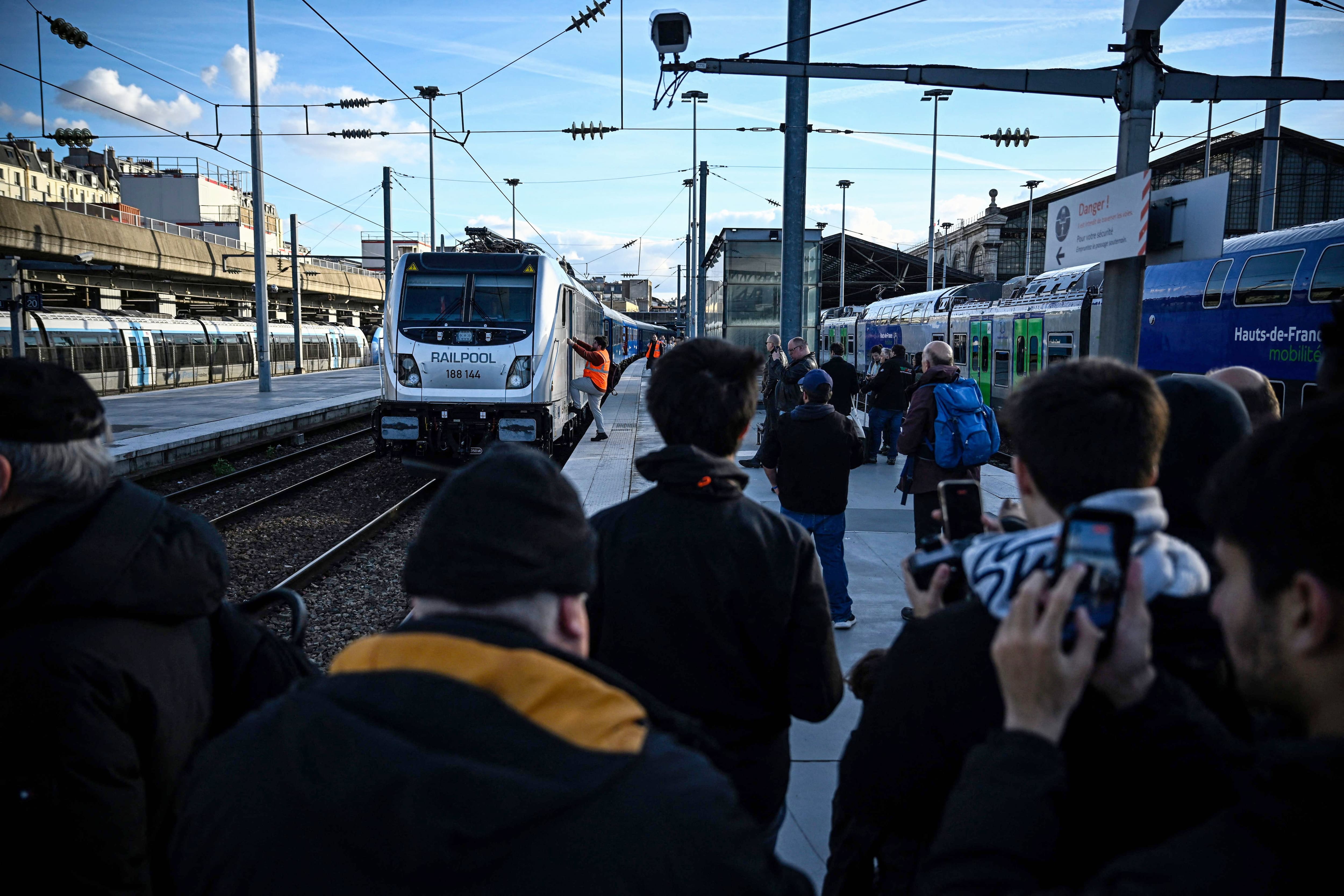Train de nuit Paris-Berlin: une alternative écologique qui séduit professionnels et touristes