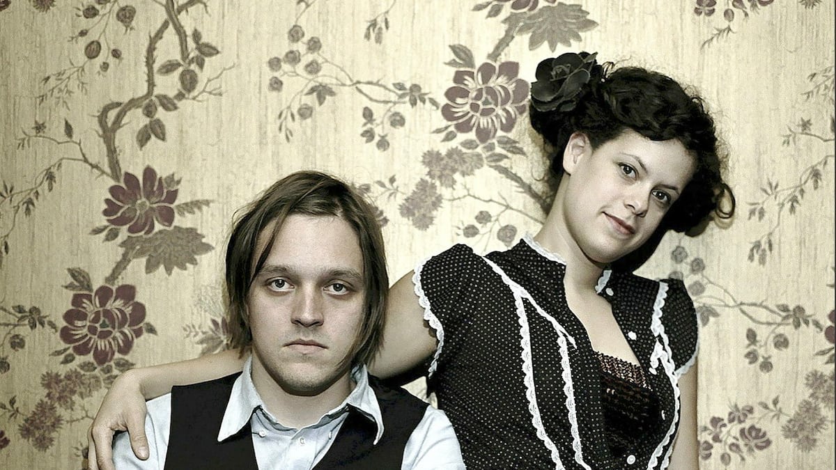 বাটলার এবং রেজিন চ্যাসাগেনকে আলাদাভাবে জিতুন: আর্কেড ফায়ারে কী শেষ হয়েছিল? “একটি দিন একটি দিন হয়ে যাওয়ার আগে এটি একটি ছুটিতে পরিণত হয়” বাটলার এবং রেজিন চ্যাসাগেনকে আলাদাভাবে জিতুন: আর্কেড ফায়ারে কী শেষ হয়েছিল? “একটি দিন একটি দিন হয়ে যাওয়ার আগে এটি একটি ছুটিতে পরিণত হয়”