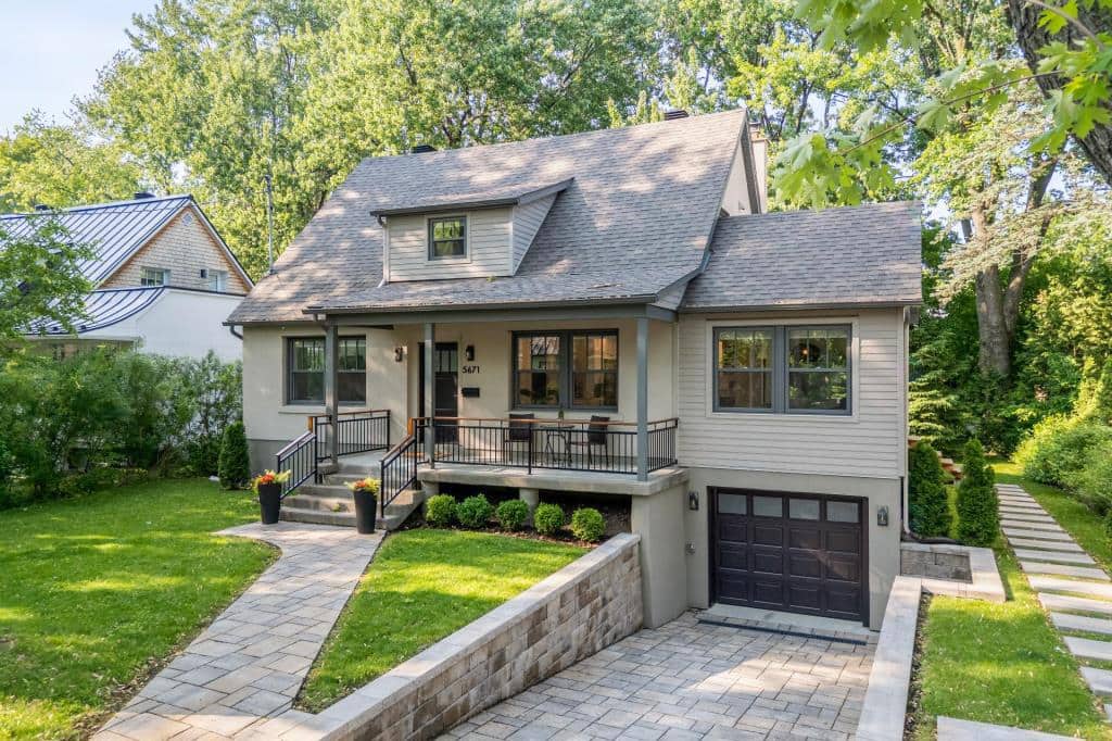 Maison rénovée vendre à Rosemont pour plus de 2 M$