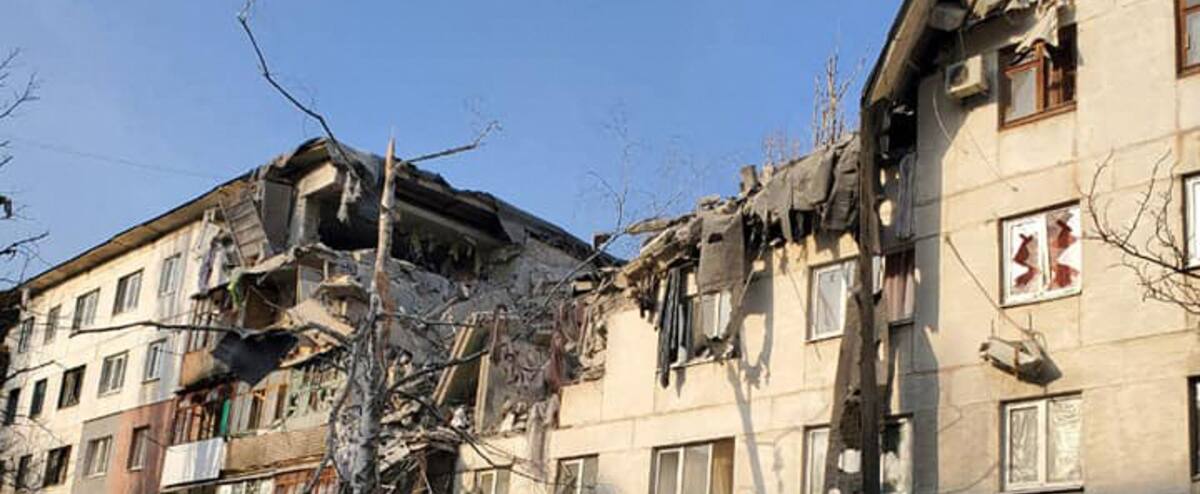 Ukraine: scepticisme après les annonces russes, bombardements à Tcherniguiv