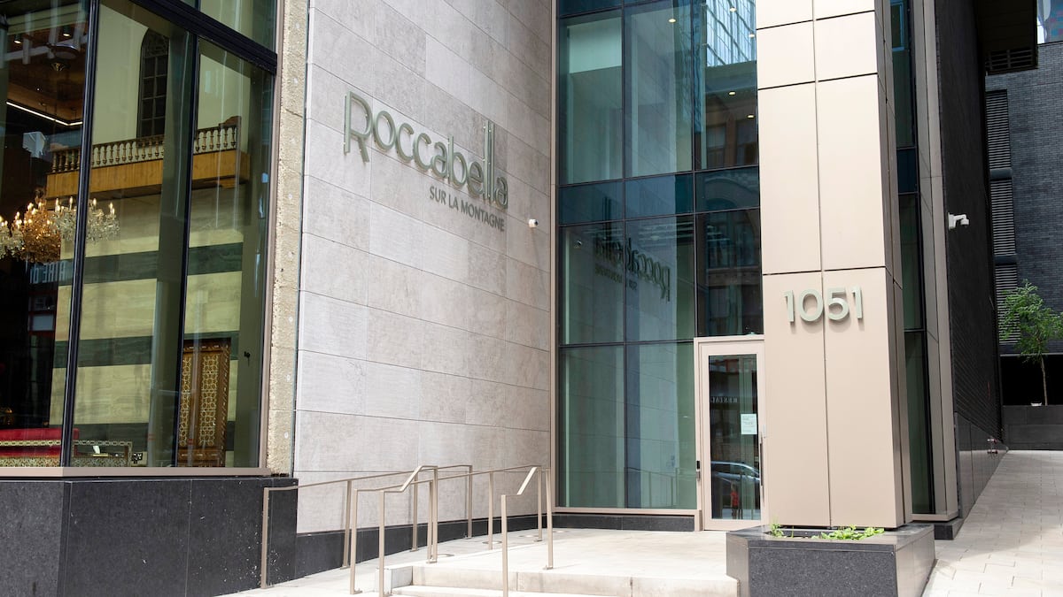 Vol de données des clients de Desjardins: Québec veut saisir les condos de luxe d’un accusé de fraudes