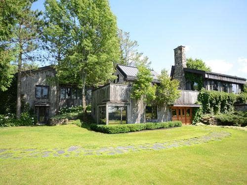 Une maison du 19e siècle à vendre à Lac-Brome