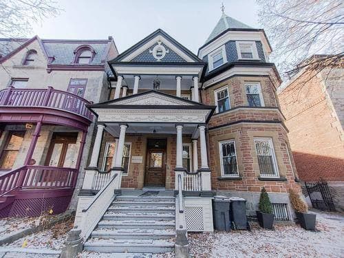 Une maison du Carré Saint-Louis pour 3 500 000$ 