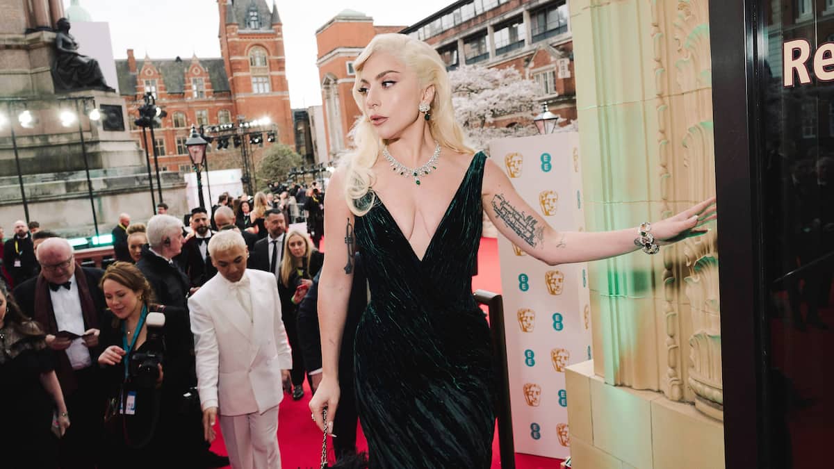 Comment une ex-strip-teaseuse est devenue une star mondiale de la pop: les révélations étlonnantes de cette biographie de Lady Gaga