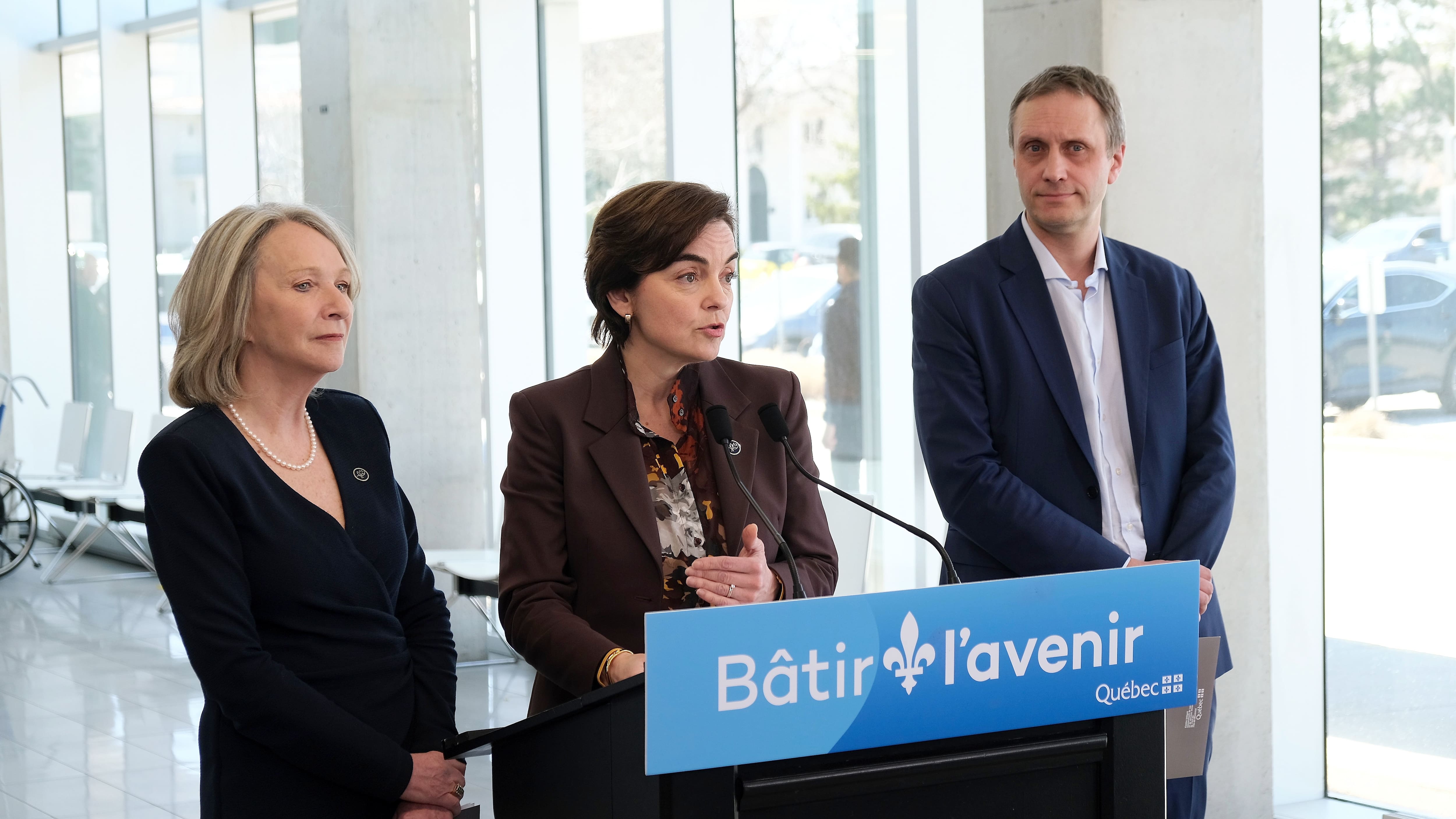 La fausse indépendance de Santé Québec