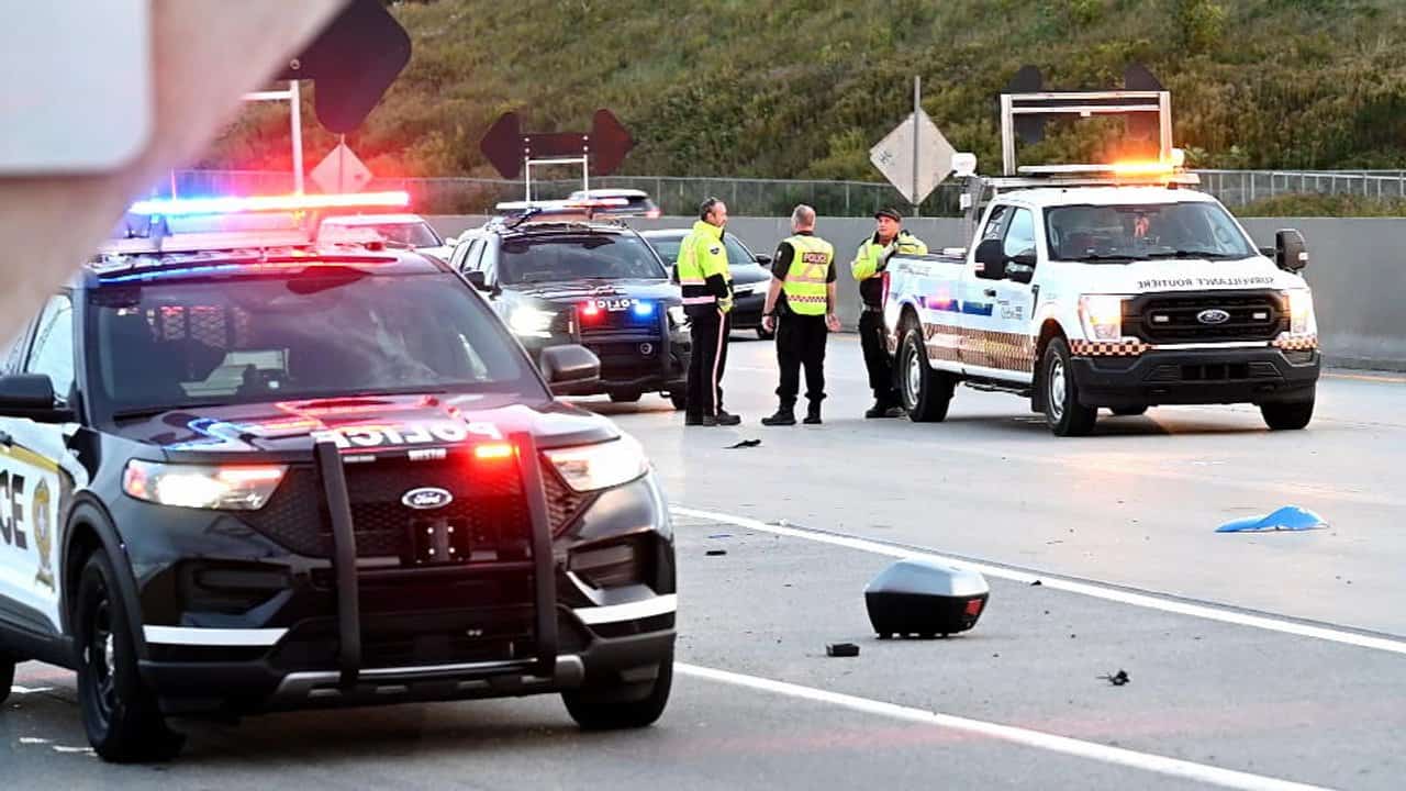 Collision mortelle à Québec: l’autobus des Couguars du cégep de Chicoutimi et un motocycliste impliqués