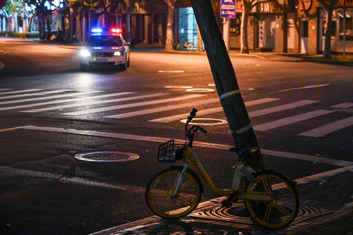 Shanghai isole aussi les cas n&eacute;gatifs