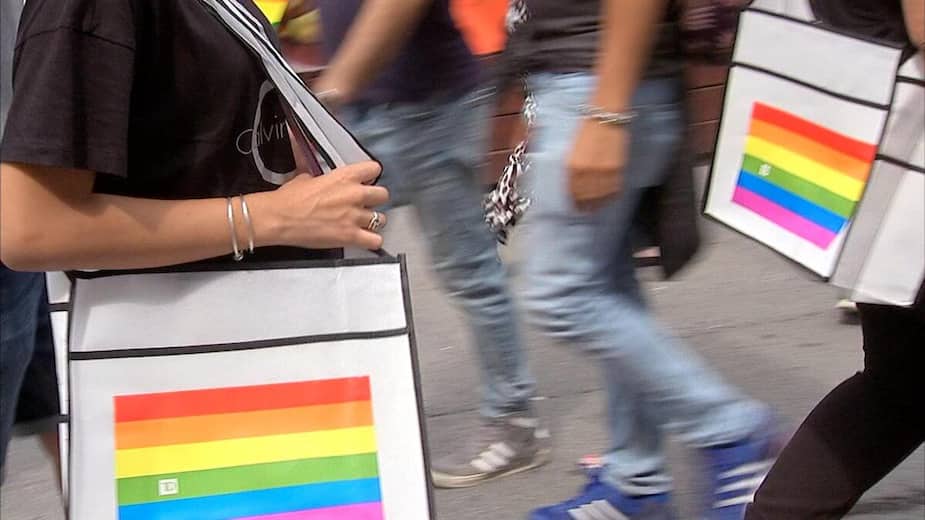 Image principale de l'article Utiliser la cause LGBTQ+ pour faire du profit