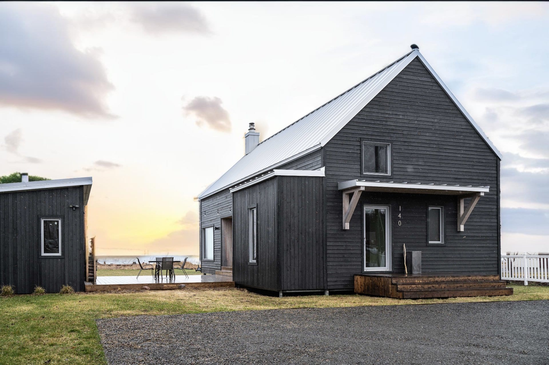 Une maison en bord de mer à vendre pour 599 000$