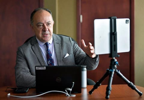 Health Minister Christian Dubey did not hide his pride in the real-time data monitoring tool he and his teams could handle during the epidemic.