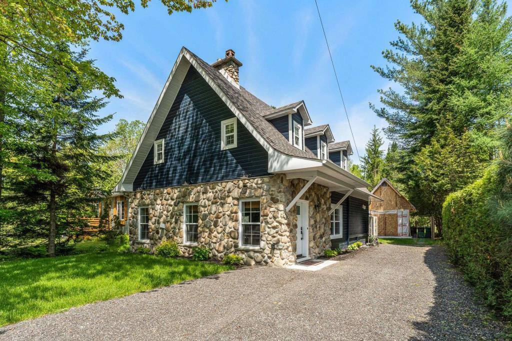 Superbe propriété au style farmhouse à vendre 