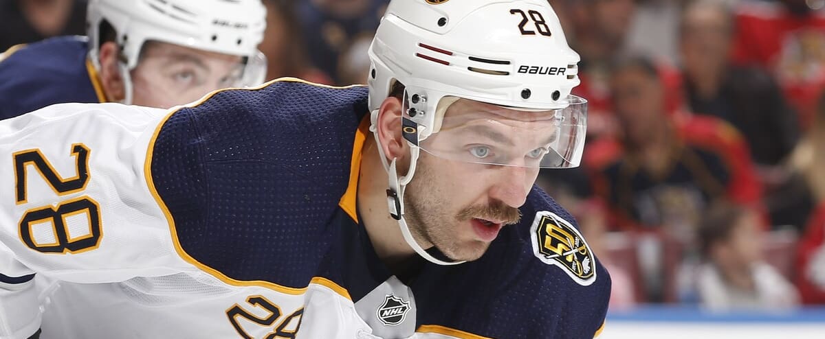 Zemgus Girgensons with Sabers for three more years 1