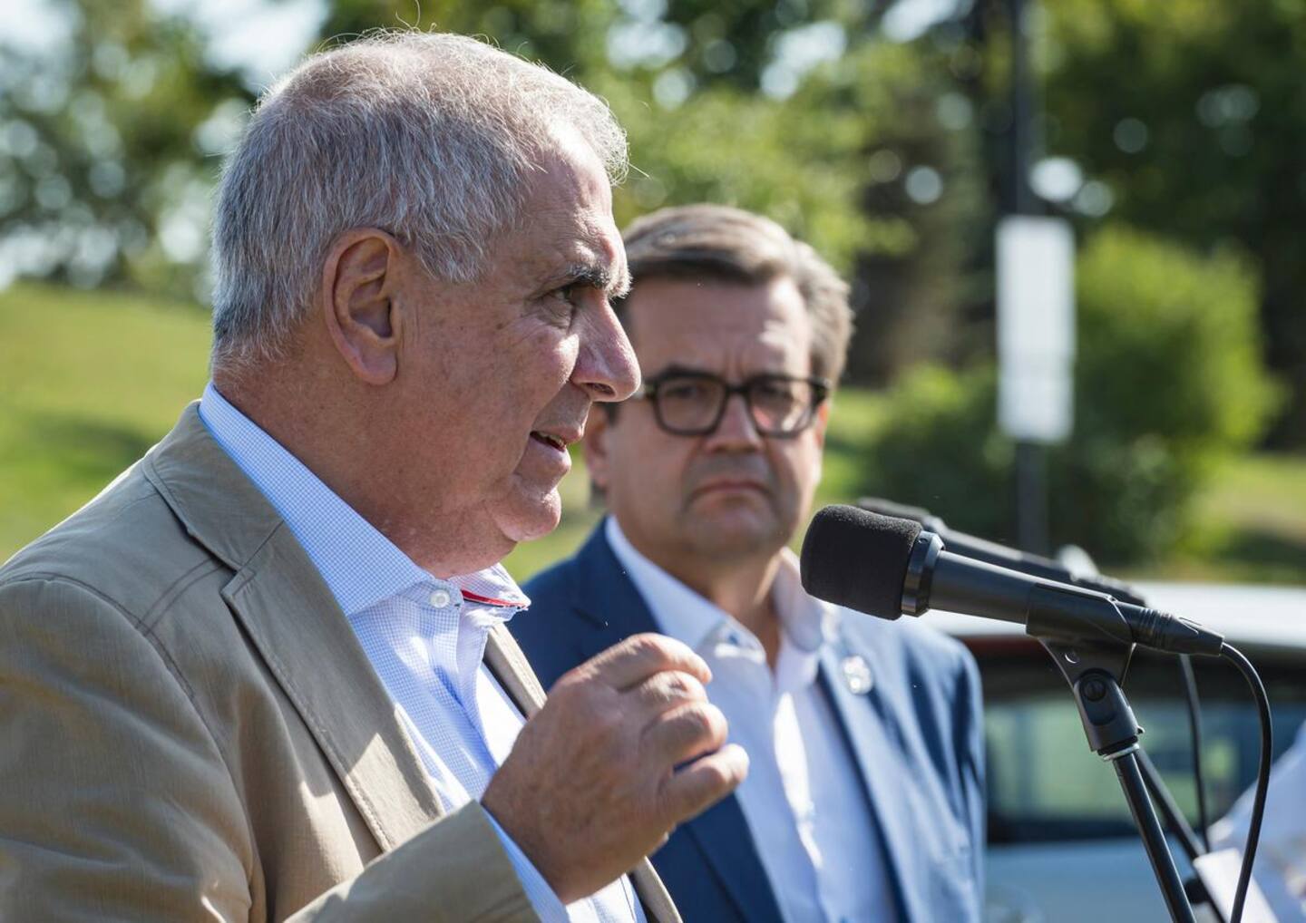 Le maire d’Anjou appuie Denis Coderre