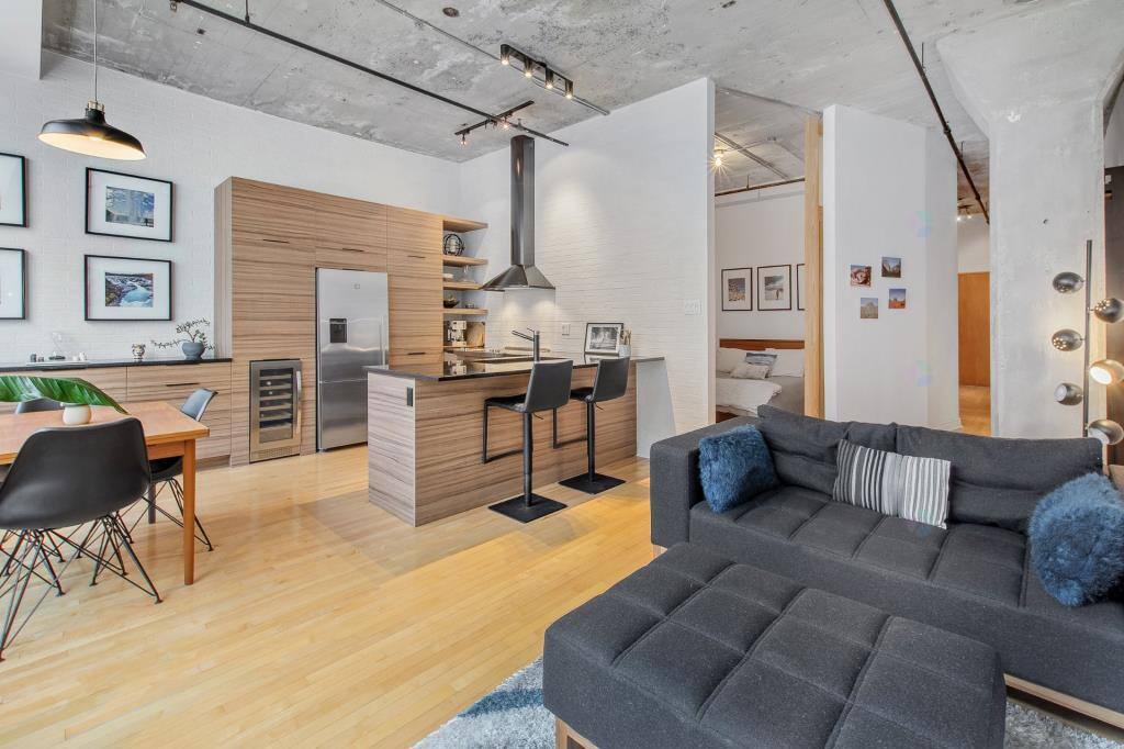 Condo situé dans une ancienne usine à vendre