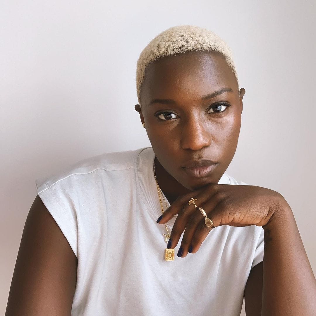 Découvrez la nouvelle chevelure verte de Sarahmée