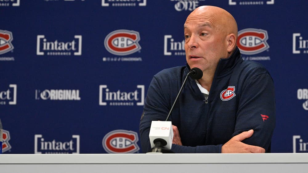 Hughes en position pour transiger à nouveau au retour des Fêtes?