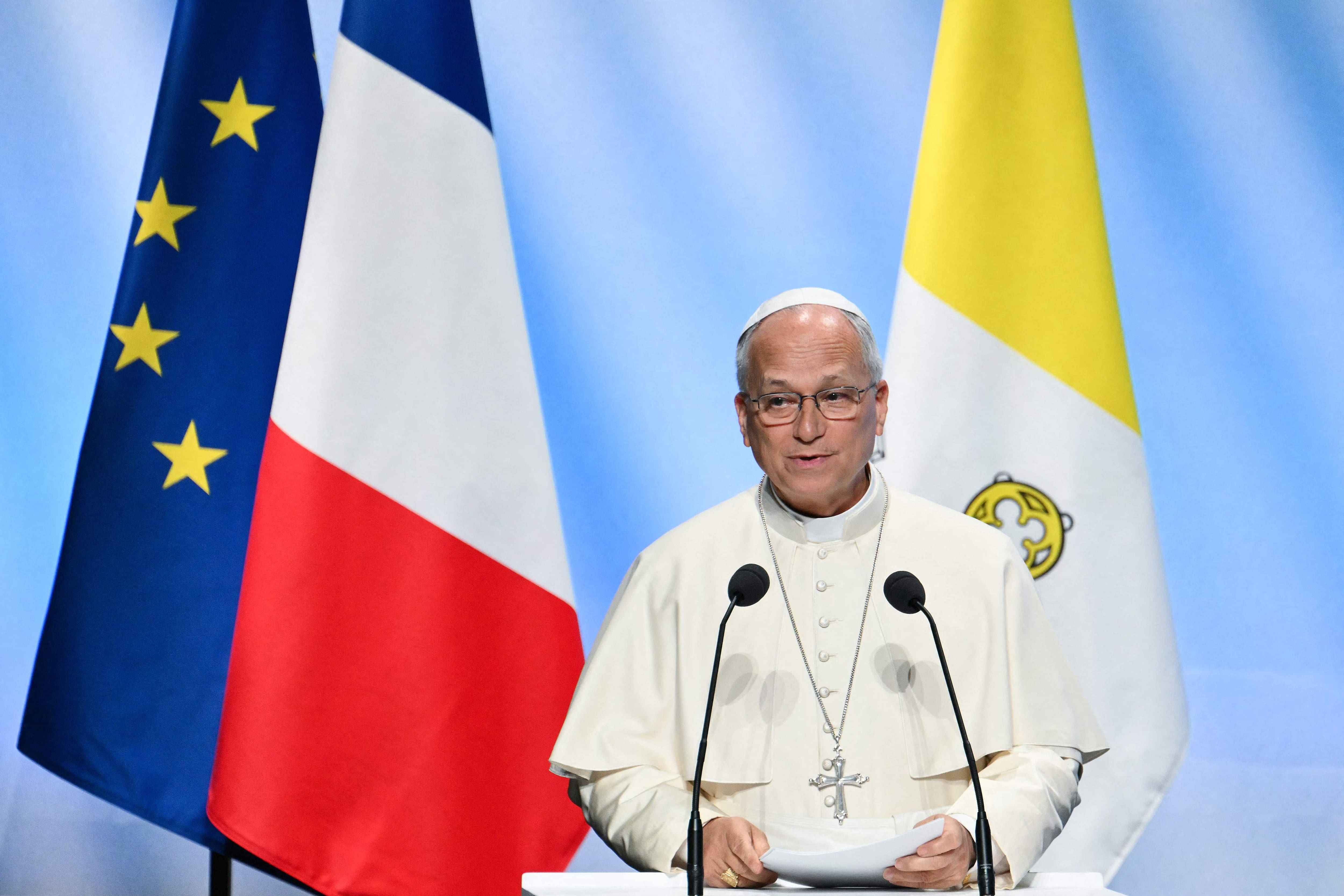 À son dernier jour en France, Léon XIV rejette toute violence au nom des religions