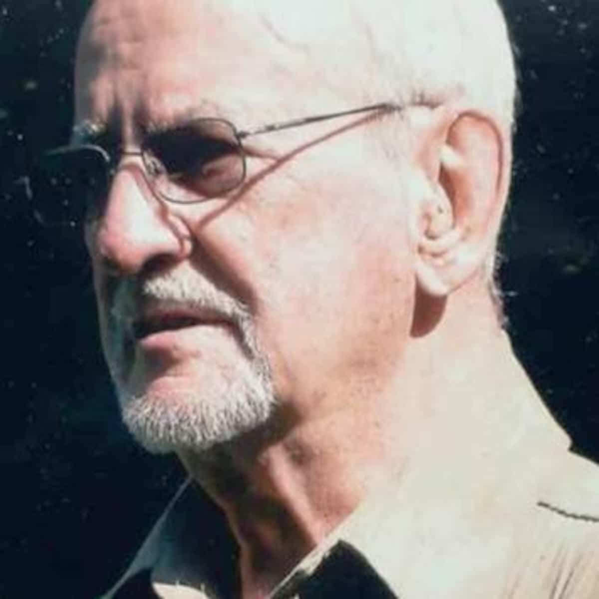 COMTOIS, Roger Le Journal de Montréal