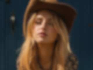 Voici 30 vedettes québécoises à suivre sur TikTok