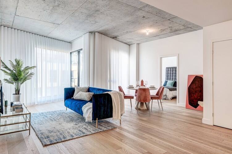 Un penthouse avec toit-terrasse privé à 969 000$