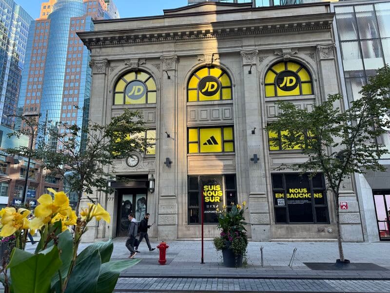 JD Sports d&eacute;barque au centre-ville de Montr&eacute;al