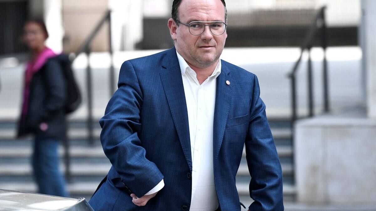 Un ministre français visé par une plainte pour tentative de viol