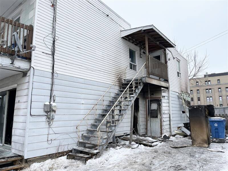 Trois morts dans un incendie à Salaberry-de-Valleyfield: «Ma mère est ...