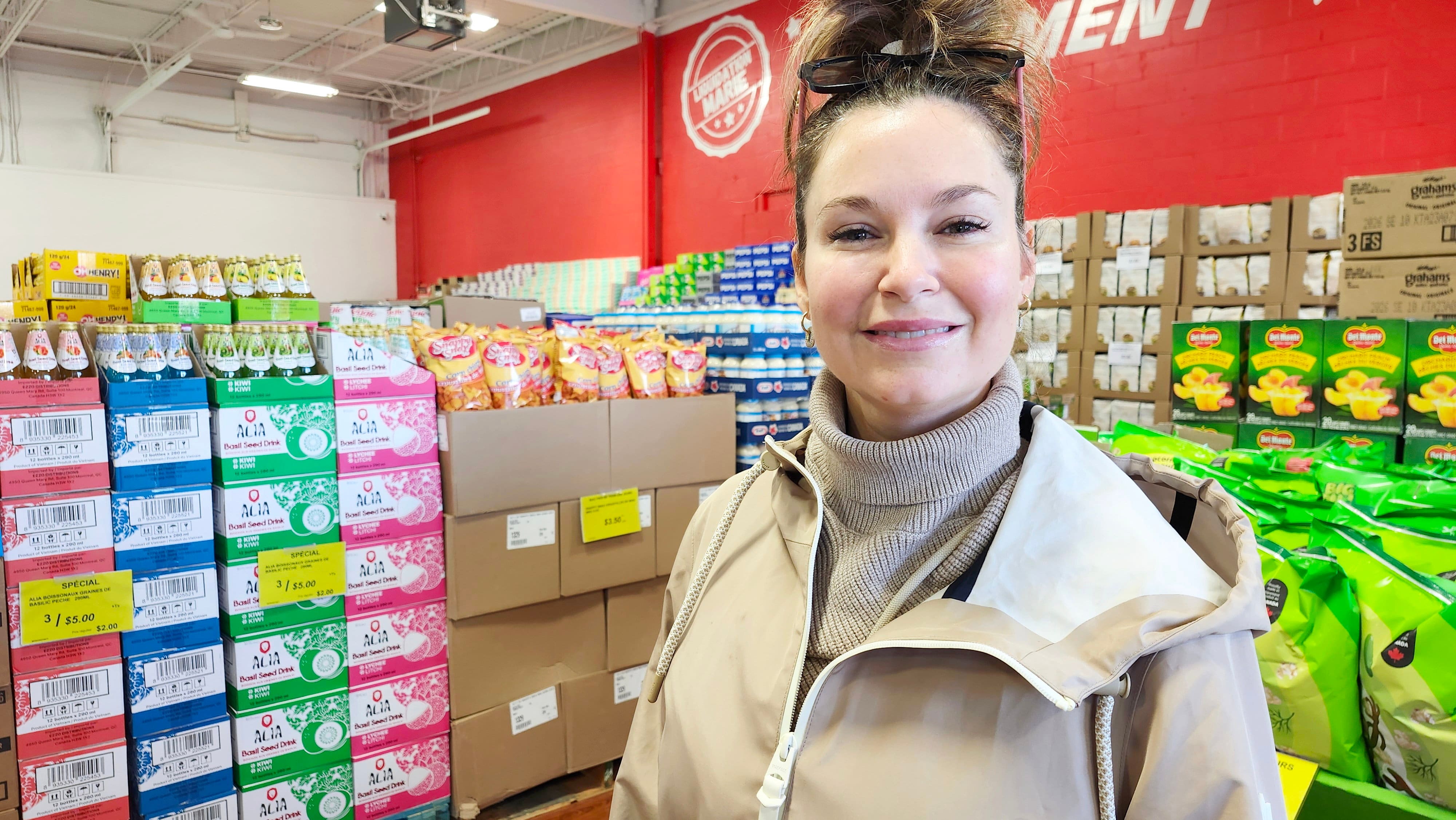 Marie-Ève Breton, fondatrice de Liquidation Marie, a accordé une entrevue au «Journal» le jeudi 15 octobre 2026, en marge de l’ouverture de son seizième magasin, à Sainte-Julie.