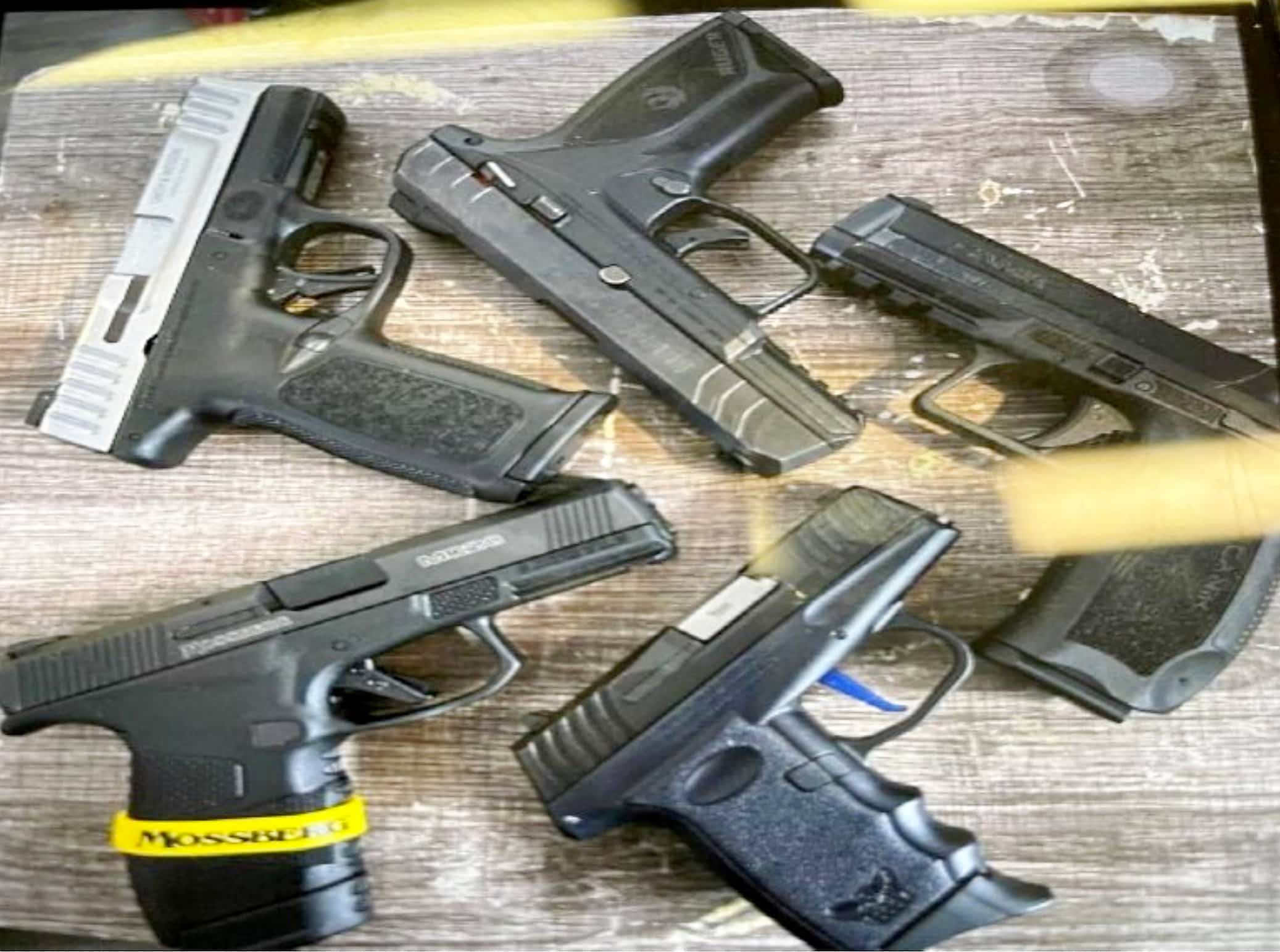 Importées illégalement, des armes américaines se retrouvent sur des scènes de crime québécoises