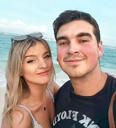 William Carrow takip etti