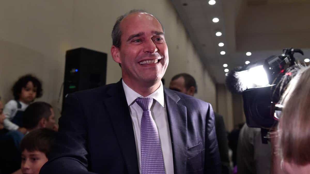 Guy Caron candidate for mayor of Rimouski? 1