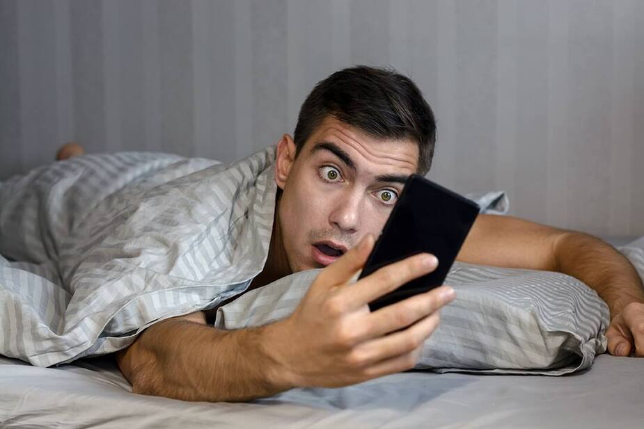 Image principale de l'article Mauvais changement d'heure sur les cellulaires