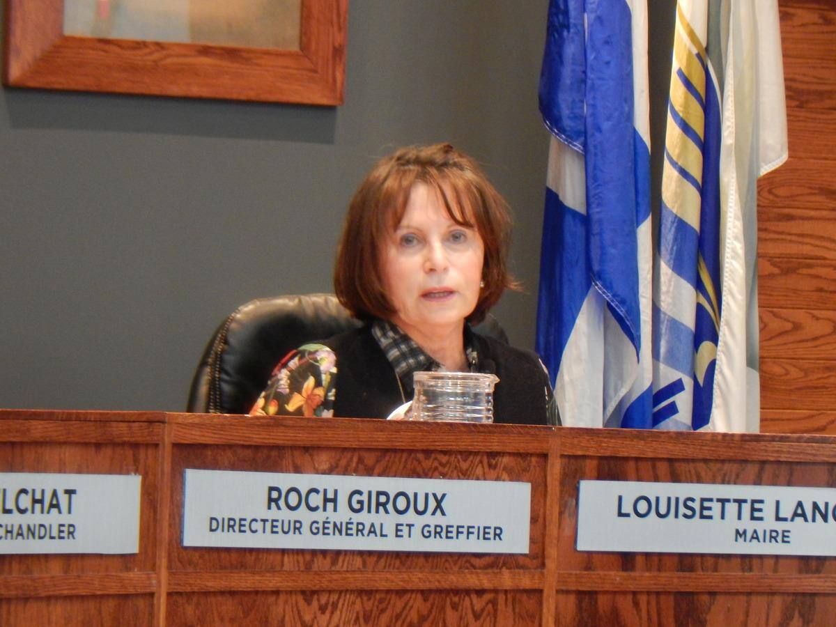 La Ville de Chandler r&eacute;clame 230 000 $ &agrave; son ex-mairesse