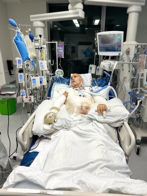 Une Ferrari de collection appartenant à l'homme d'affaires multimillionnaire a pris feu après que des pièces cruciales eurent été retirées